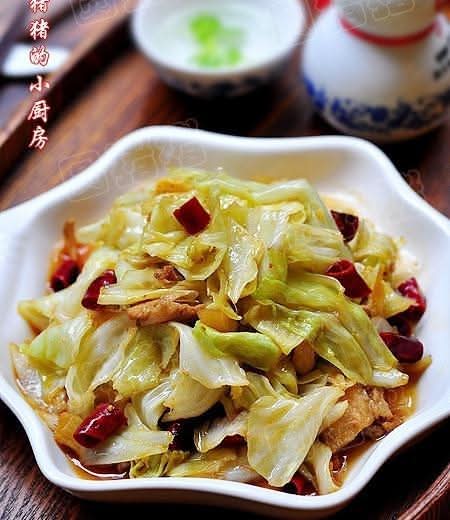 Stir Fried Cabbage 手撕包菜